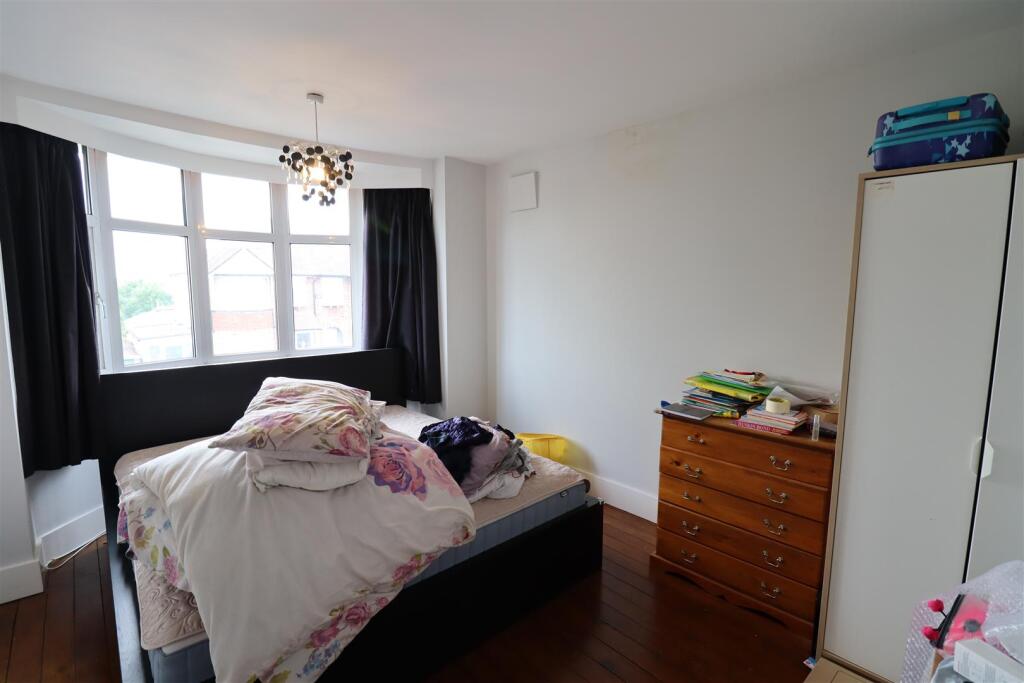 Double Bedroom 1