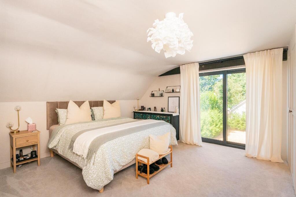 3C5LBY - Bedroom B.jpg