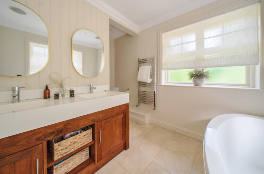 1353926-50-68cc39...