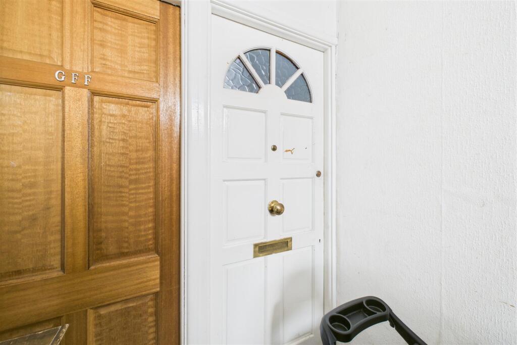 First Floor Flat, 169a Moorland Road, Weston-Super