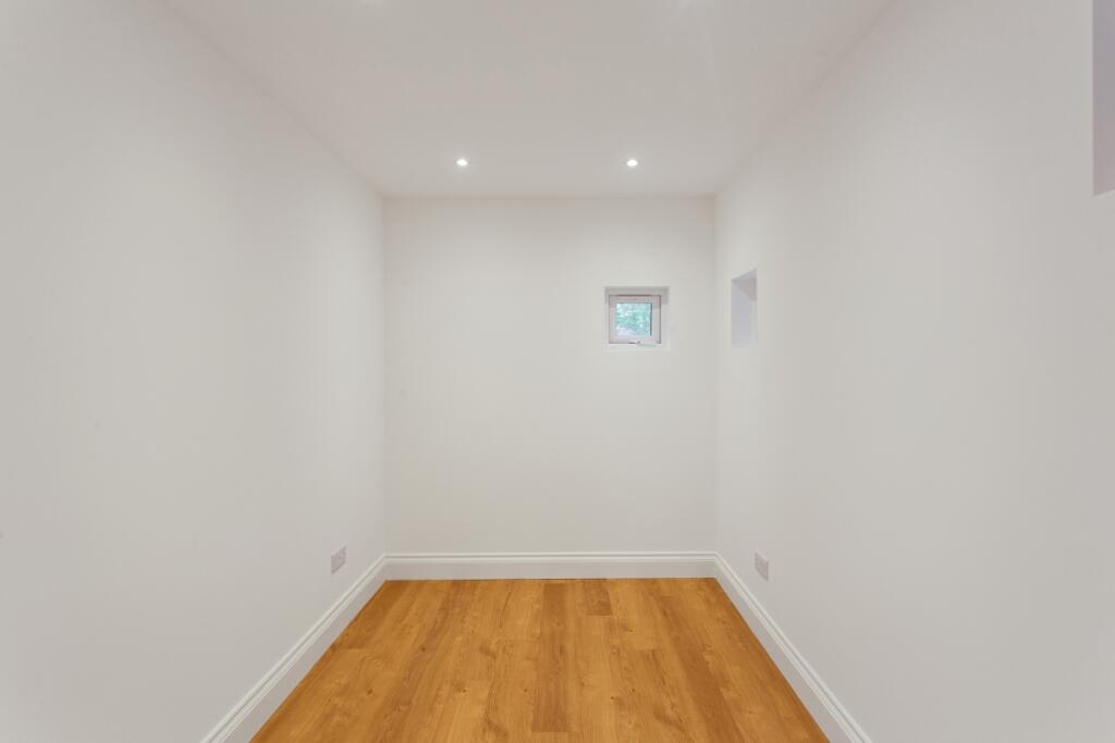 76623_Basement Fl...