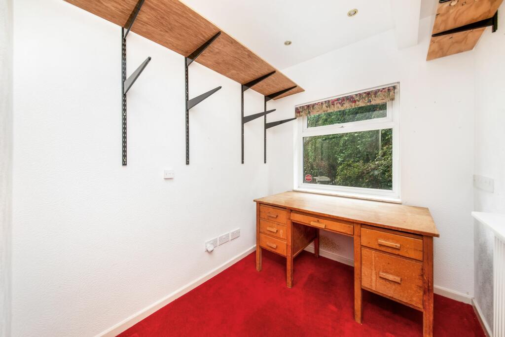 HOME OFFICE