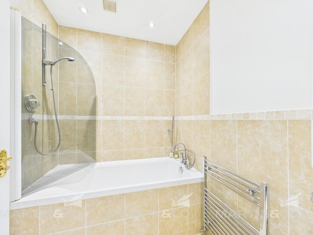 CAM02406G0-PR0412...