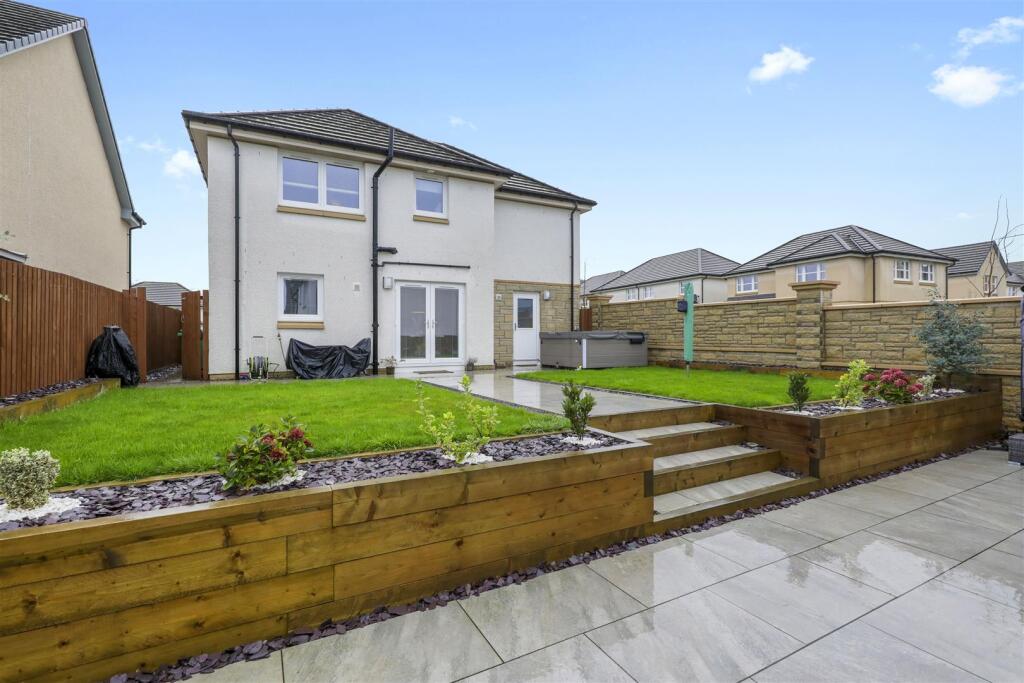 29 McDonald Street 25.jpg