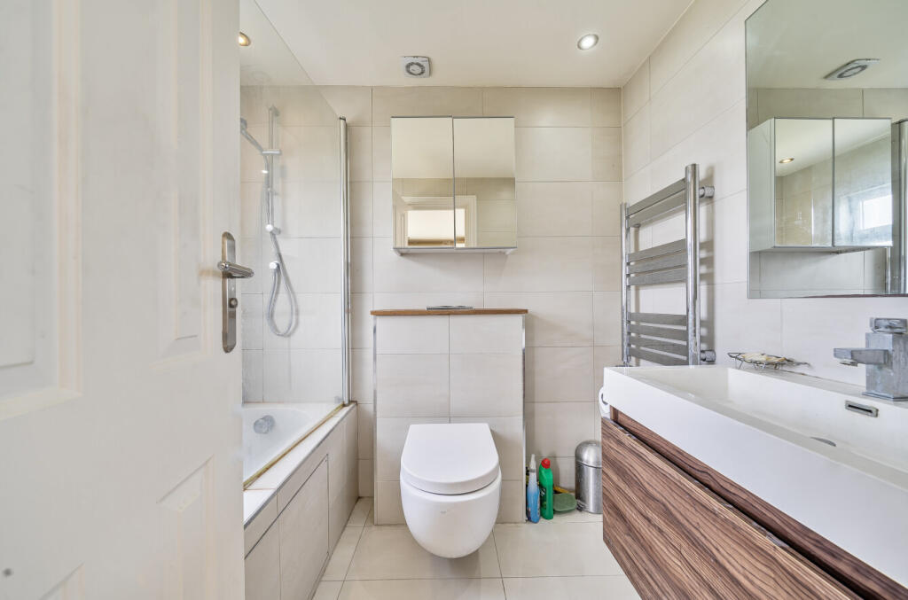 1315363-3-685eaf7...