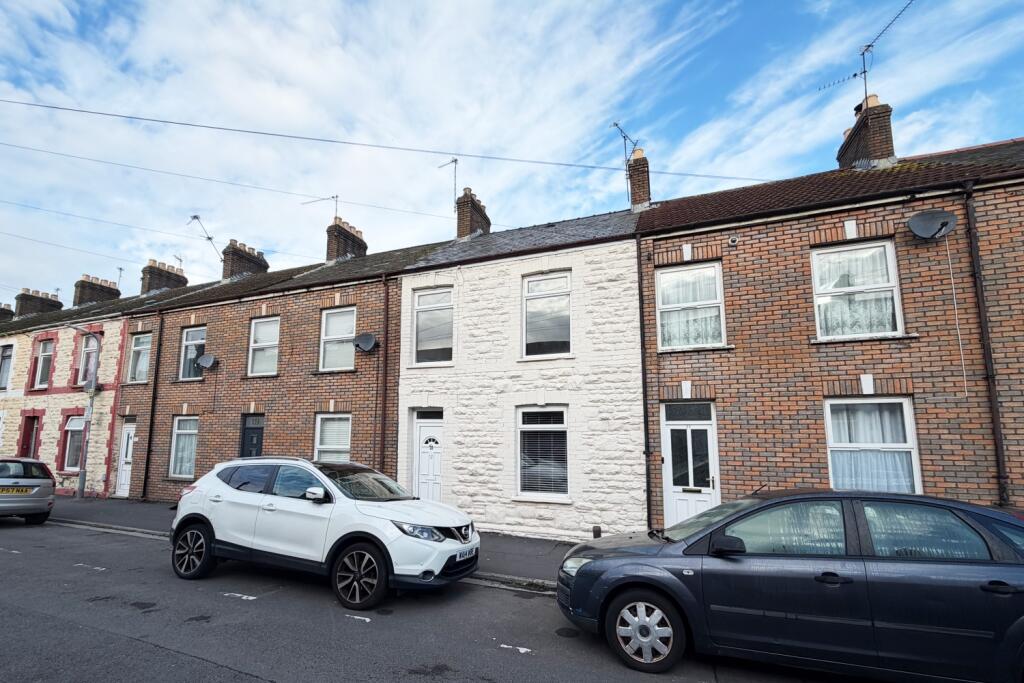 Call 02920 454555 to secure your viewing_15