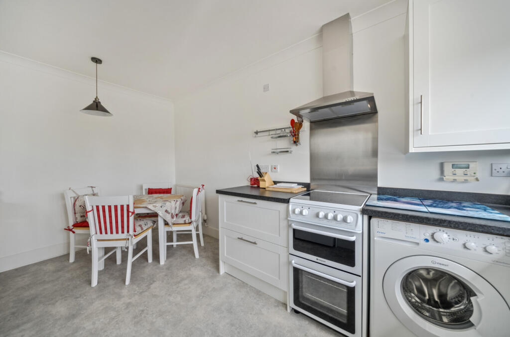 Kitchen Breakfast Rm