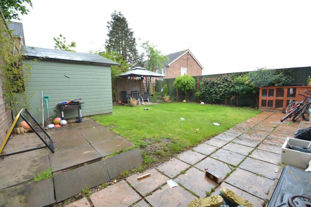 63 Nether Court rear garden.JPG