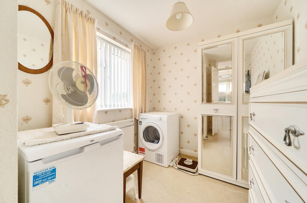 1336235-17-689a4c...