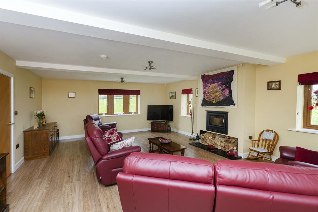 Bramleys Estate Agents - Chapel Street - Golcar - 