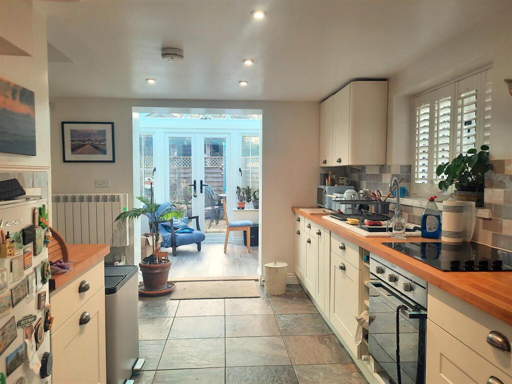 Kitchen/Breakfast Room