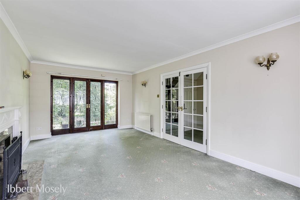 9 Reception Room - May 2025.jpg