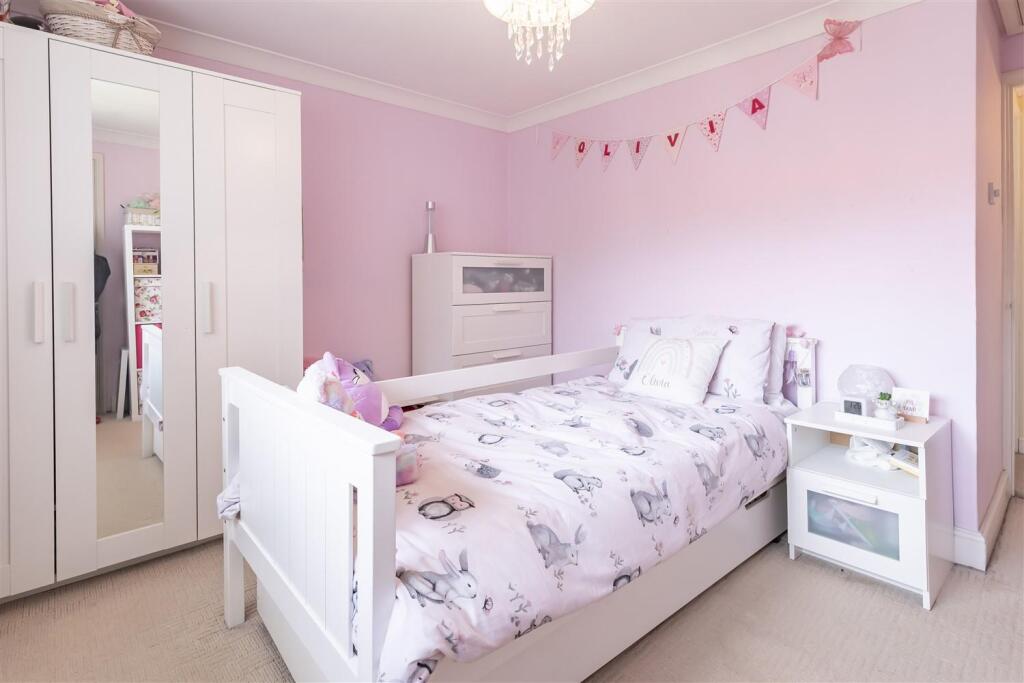 28 Lincolns Fi (16).jpg