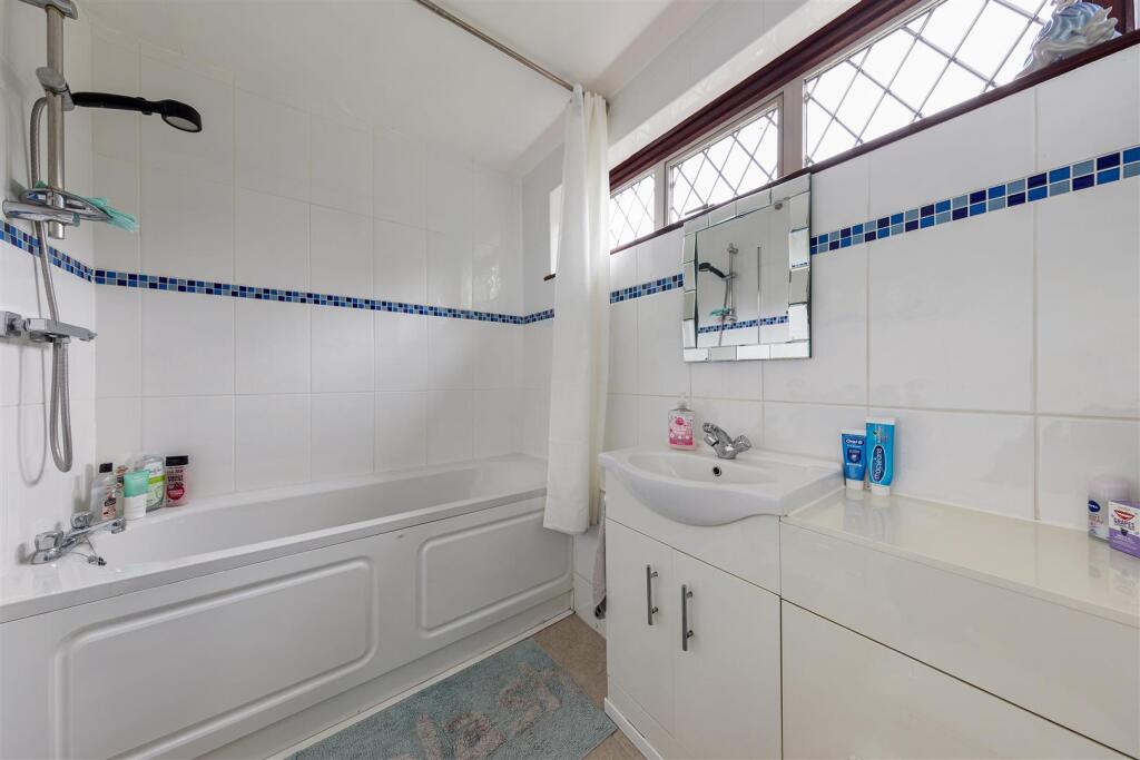 Westmorland Close, E12