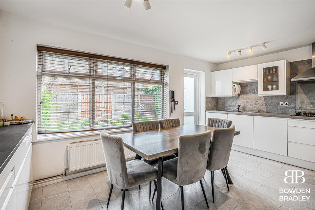 A7_02307-HDR.jpg