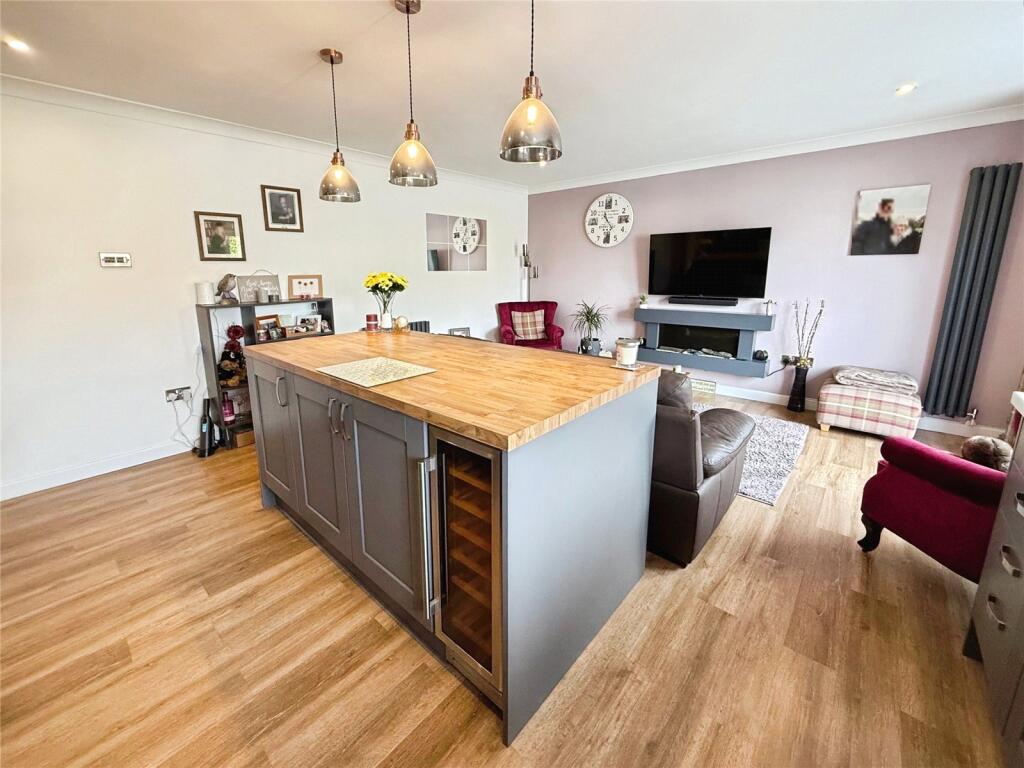 Kitchen/Living