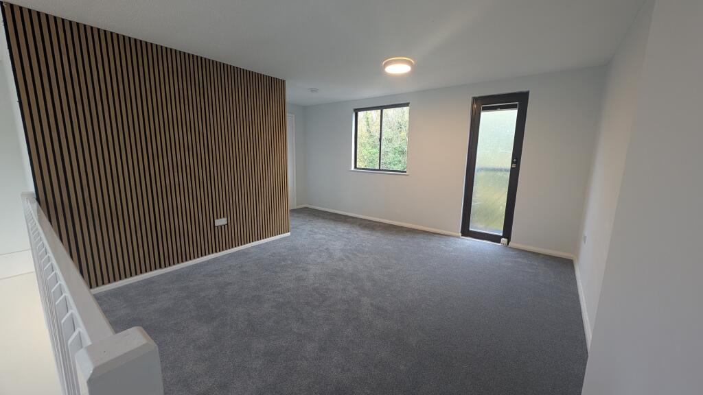 PXL_20251110_0924488