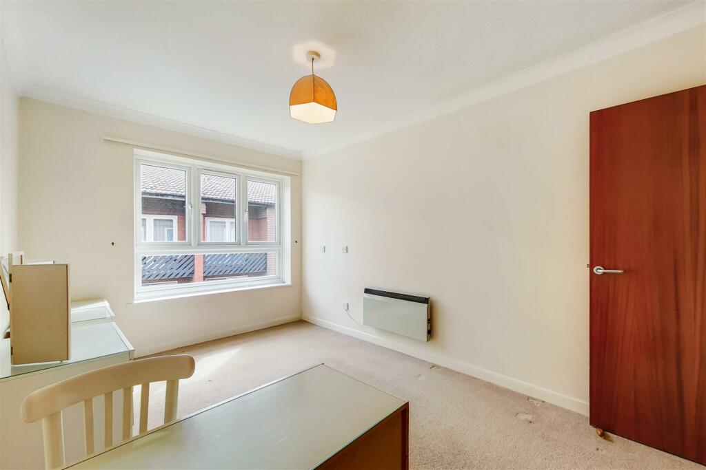 4_Bedroom-1.jpg