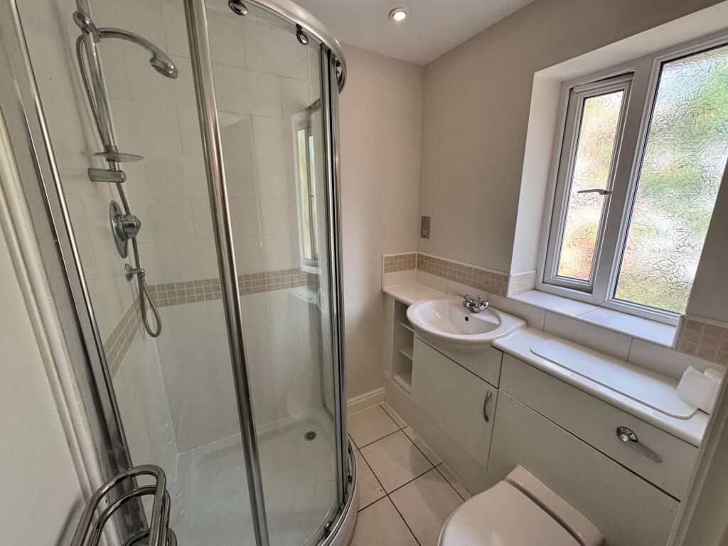 Ensuite