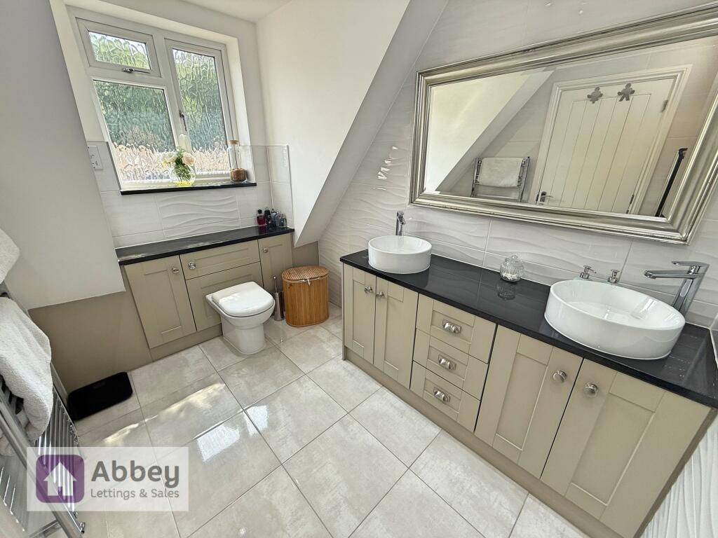 Ensuite 1