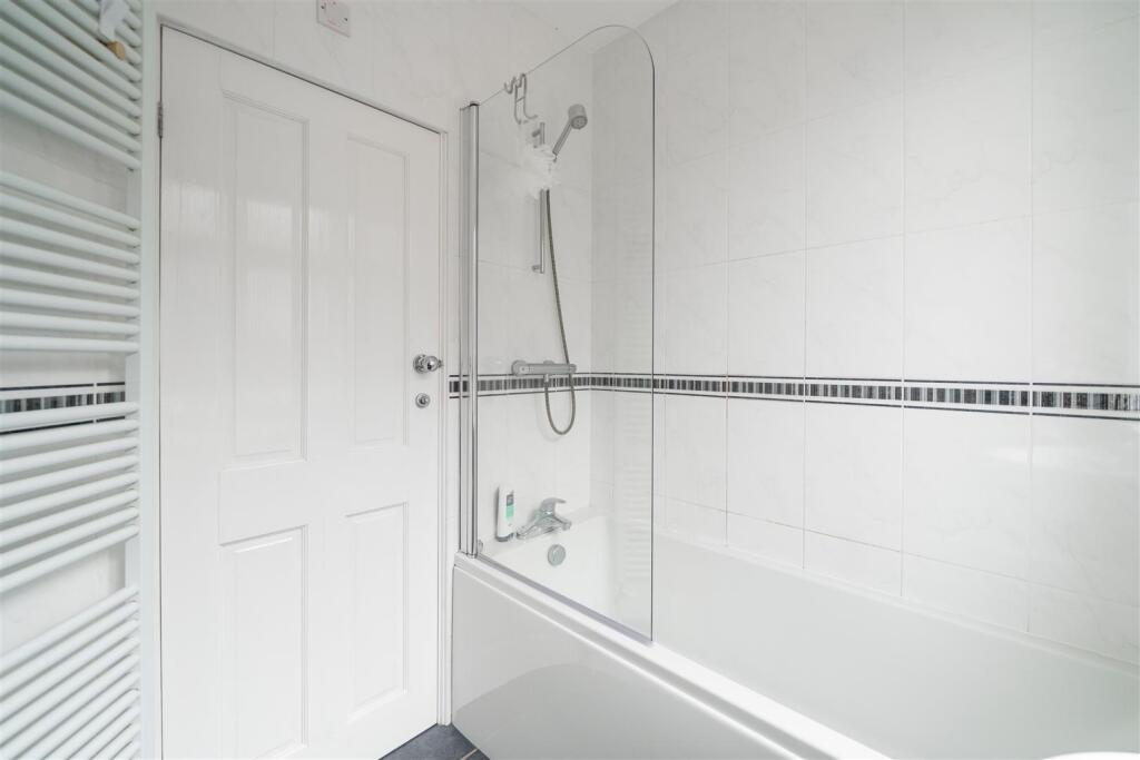 Bathroom-2.jpg
