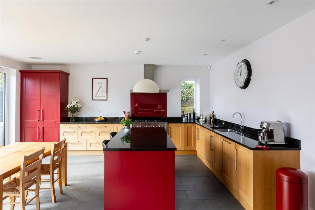 368 Selsdon Road-25.jpg