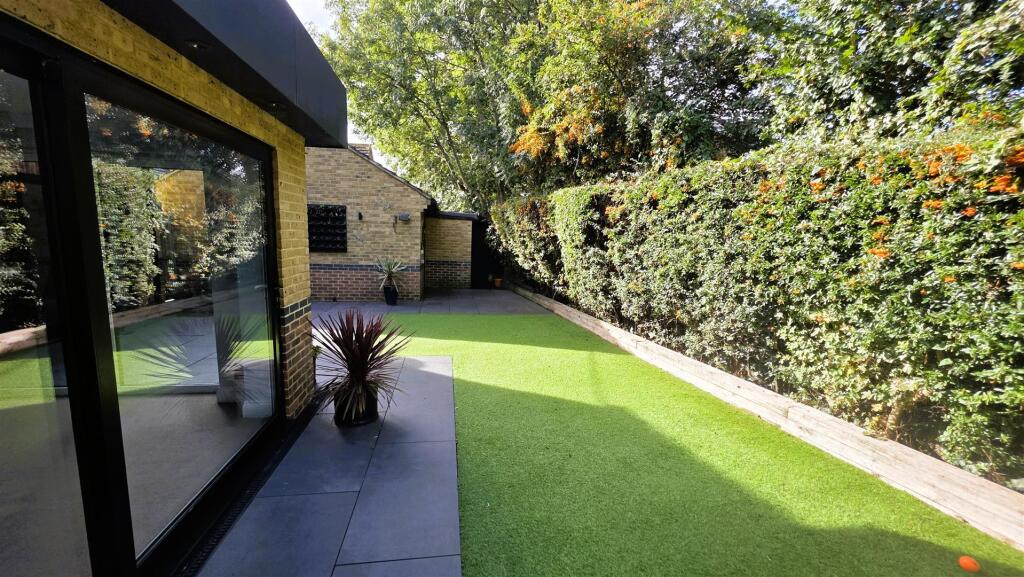 GARDEN