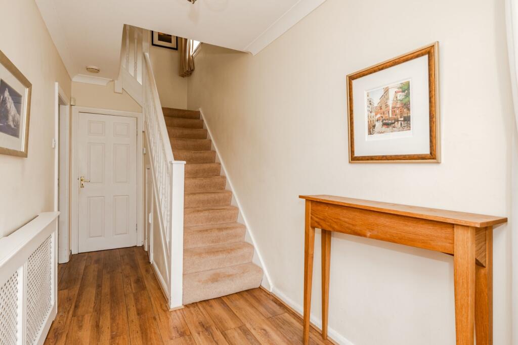 8SlingsbyGardens-HighHeaton-NE77RX-11