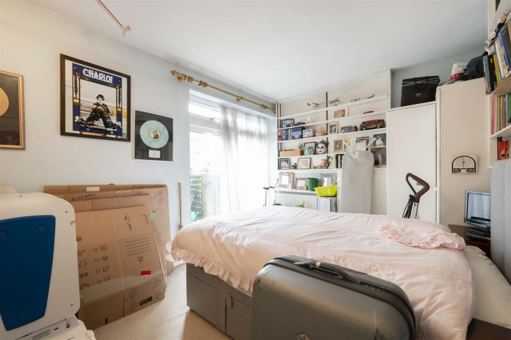 Flat 2, Marlborough House,18.jpg