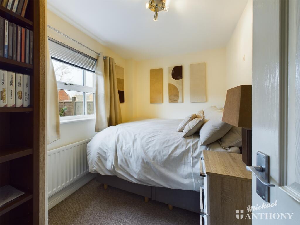 CAM03852G0-PR0199-STILL007