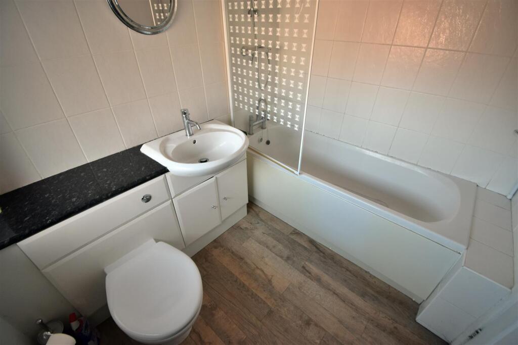 Bathroom WC