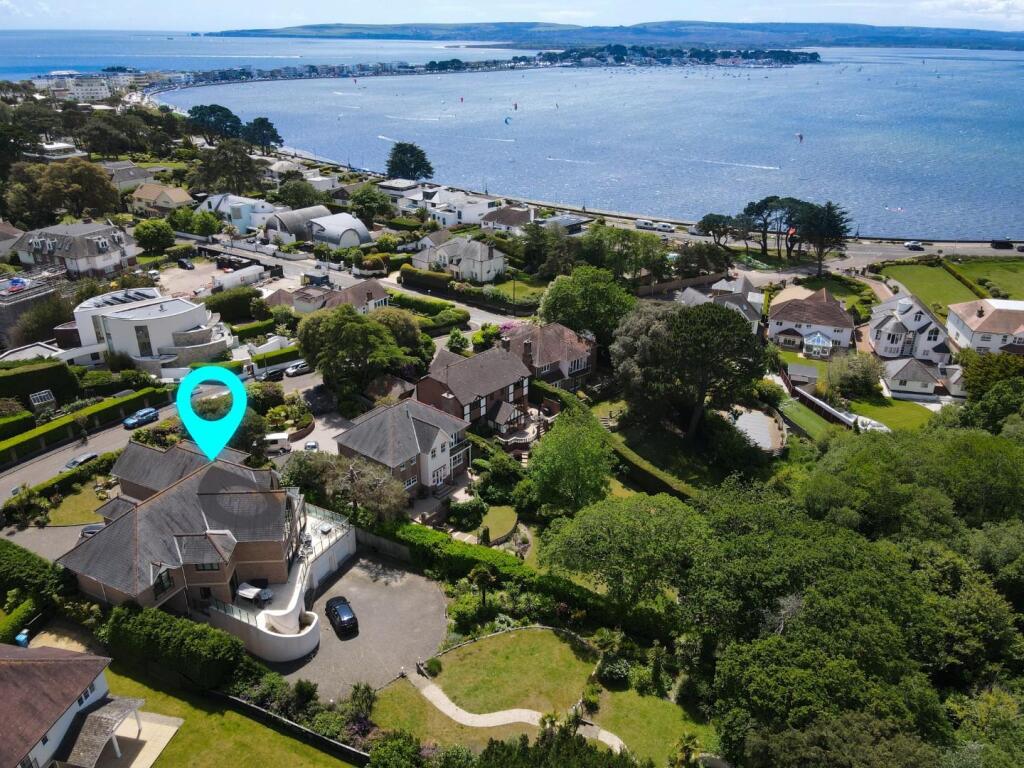 Estate Agent Sandbanks Prime Coastal Property Pool