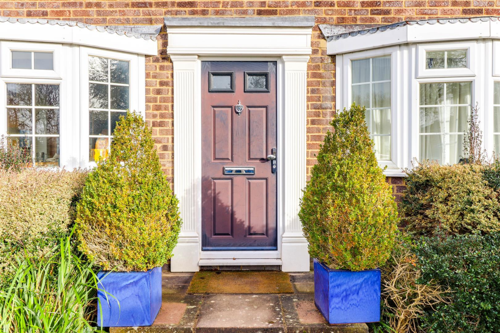 02. Front aspect-Edit.png