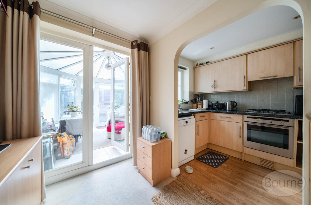 10fe51c1-5374-4fd...