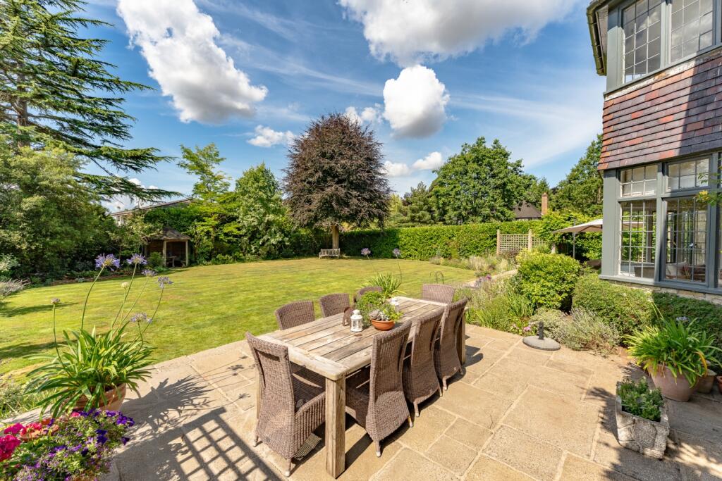 West Facing Rear Garden