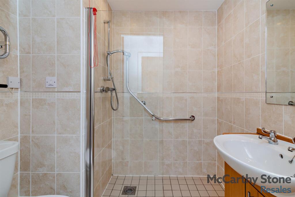 8670505-interior02-800.jpg