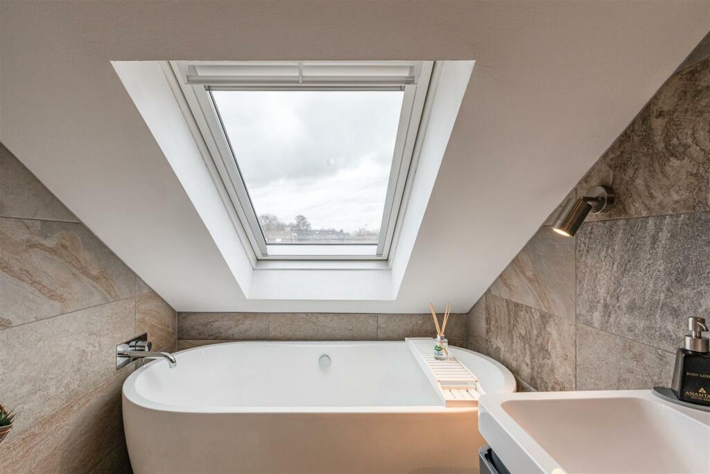 bath2.jpg