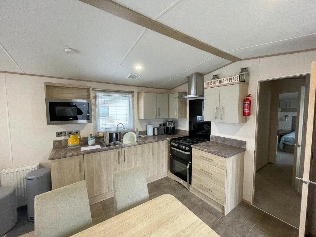 To Book A Viewing Call TPS Lostwithiel on 01208 87