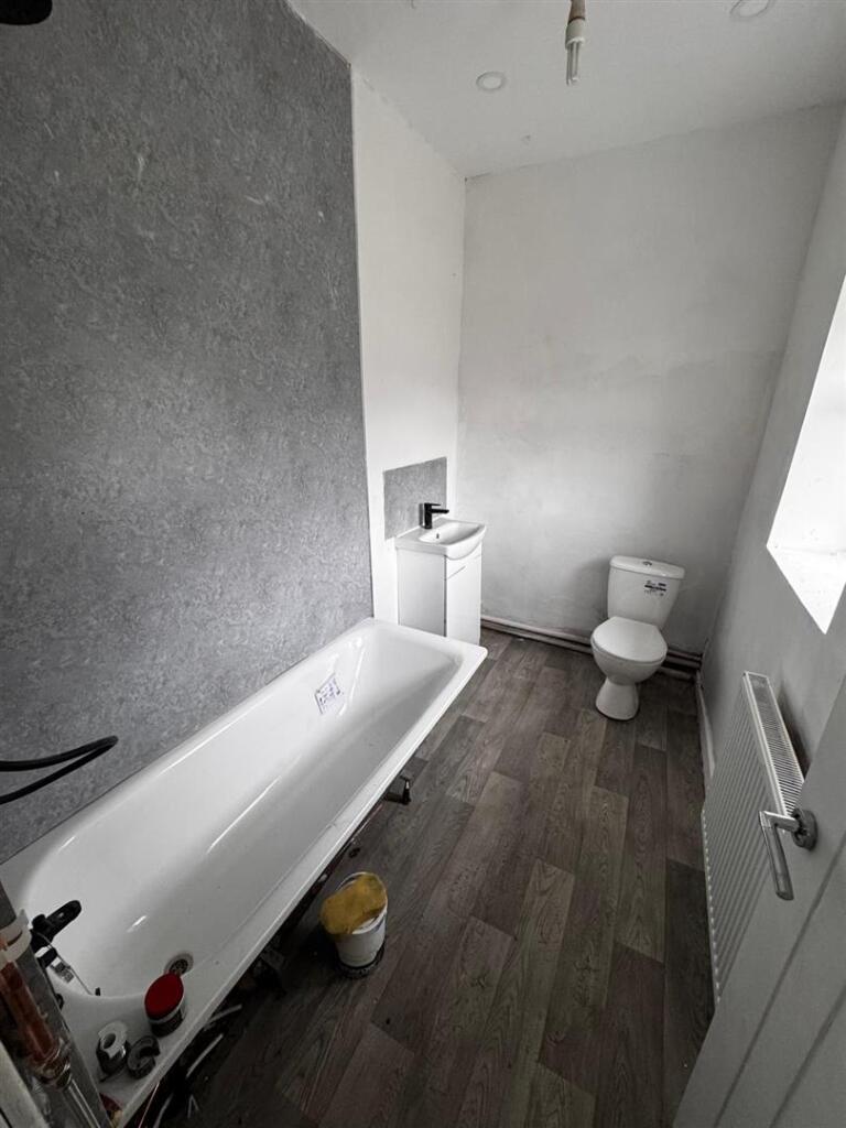 WhatsApp Image 2025-01-17 at 15.00.02-6.jpeg