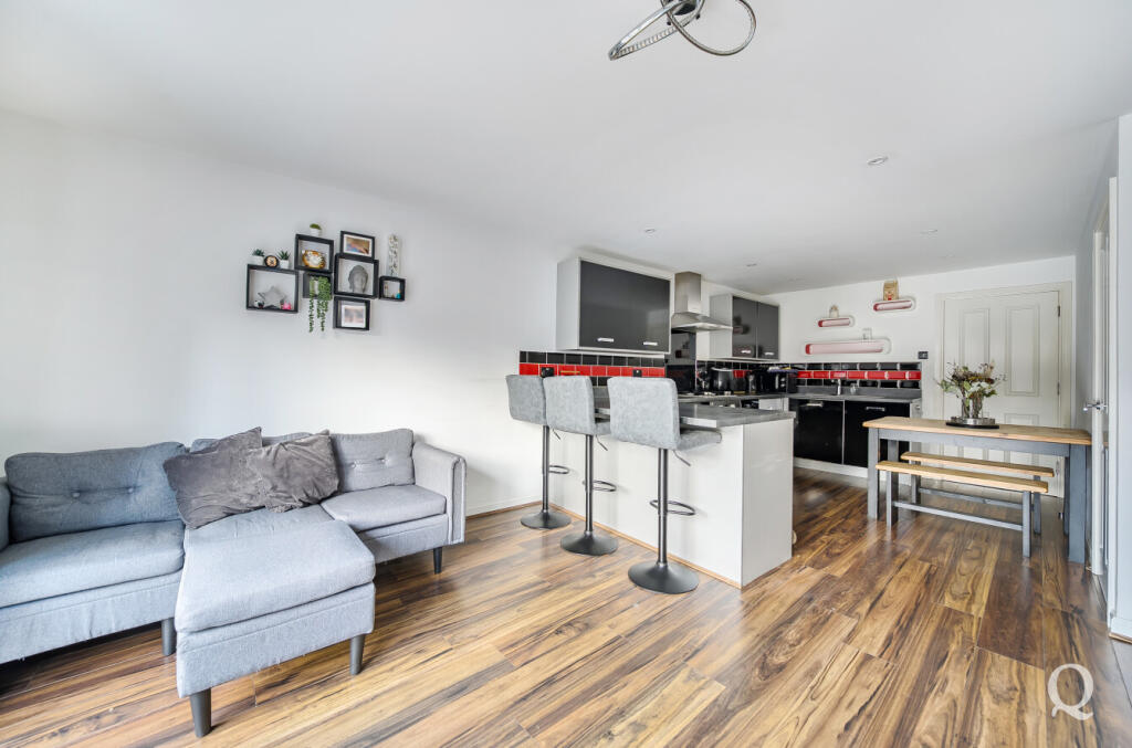 eb13b4e4-18f9-454...