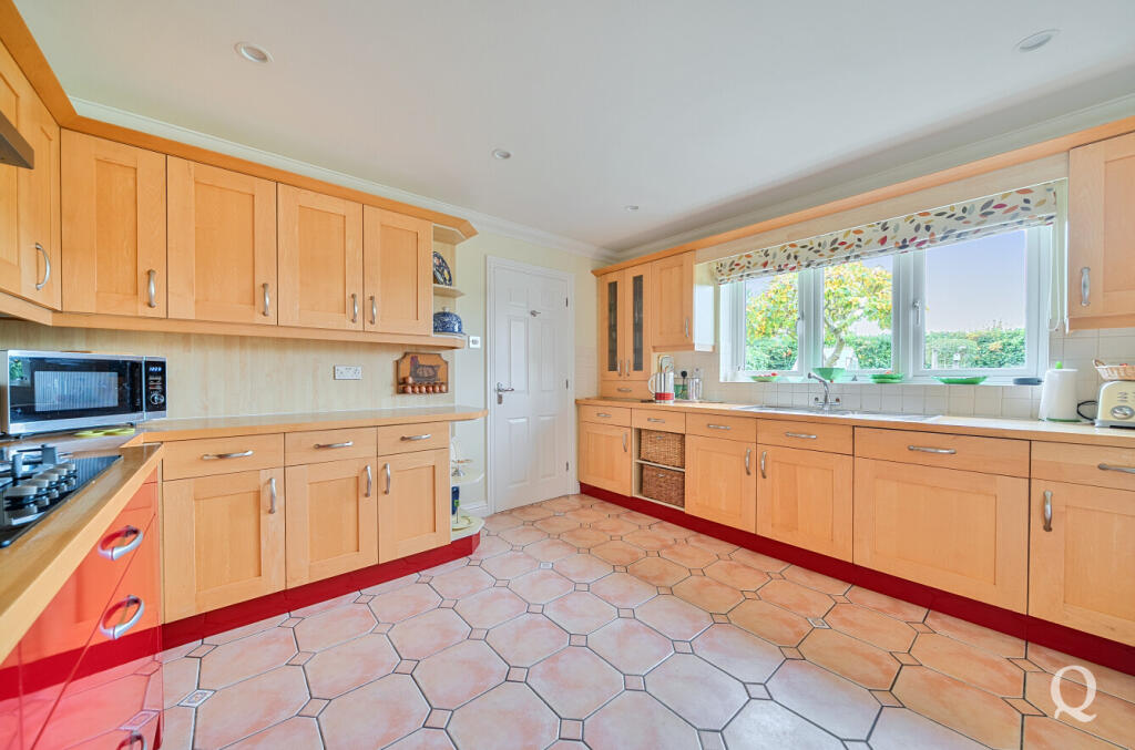 11ef9277-e868-492...