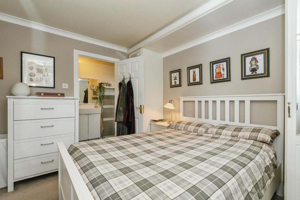 Bed 1
