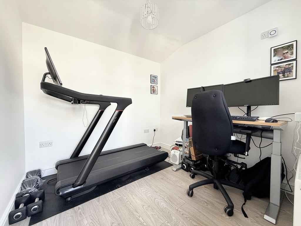 Home Gym/Office
