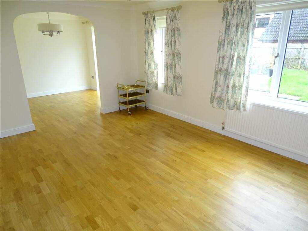Lounge B