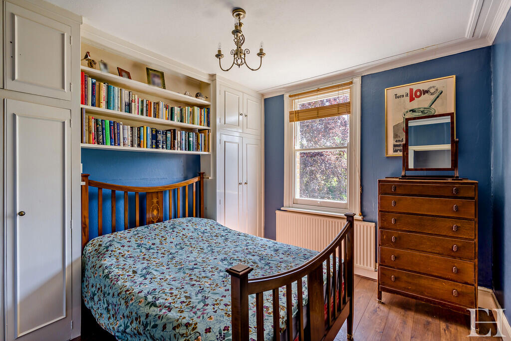 8647466-interiorW...