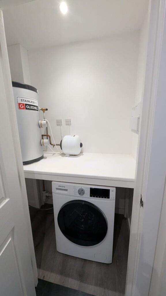 IMG-20241217-WA00...