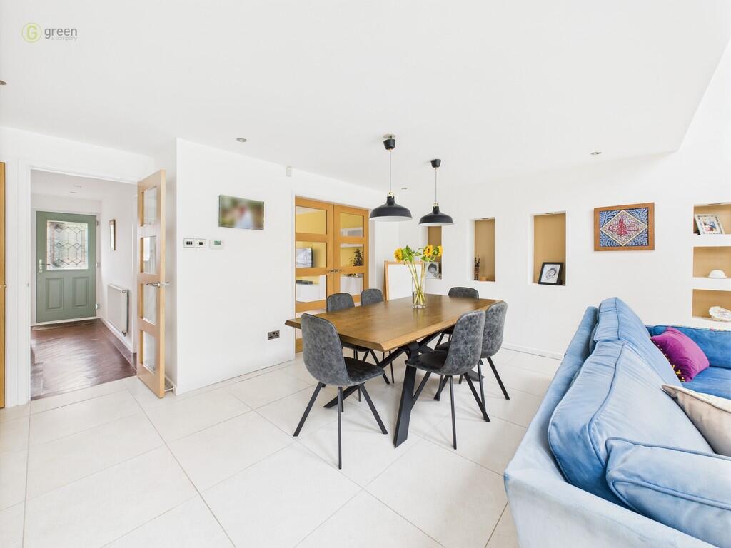 CAM04914G0-PR0194...