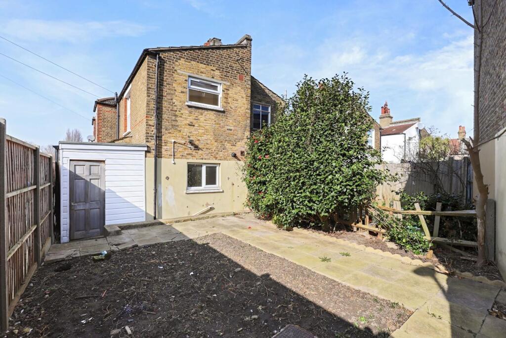 09-7eaeJHPropWorld - 4 Nyon Grove - 27 (1)-medium.