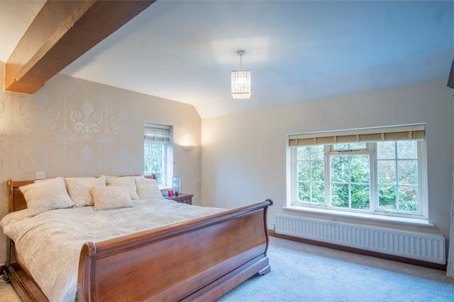 MAIN BEDROOM