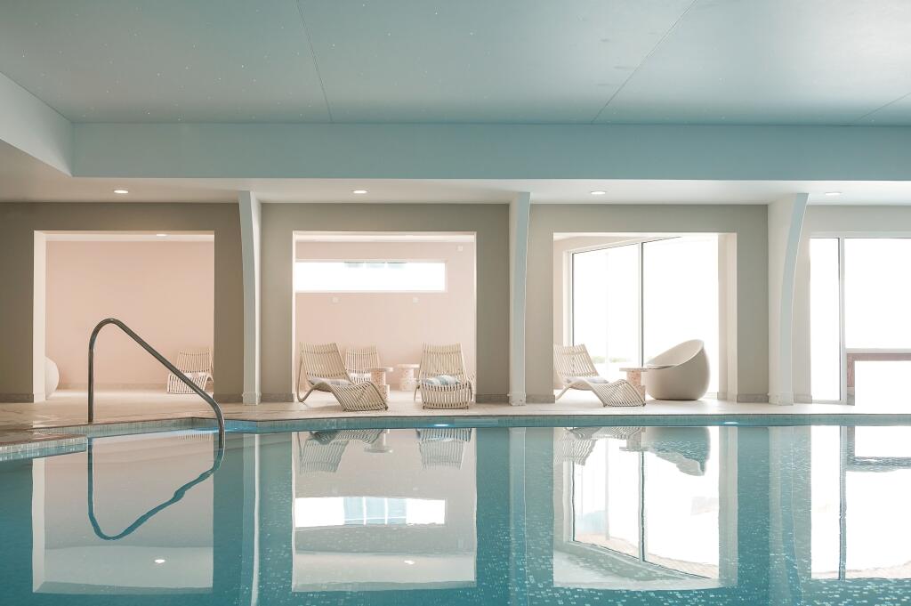 6855209d0a0e7_Doon-Williams-St-Moritz-Hotel-24-13